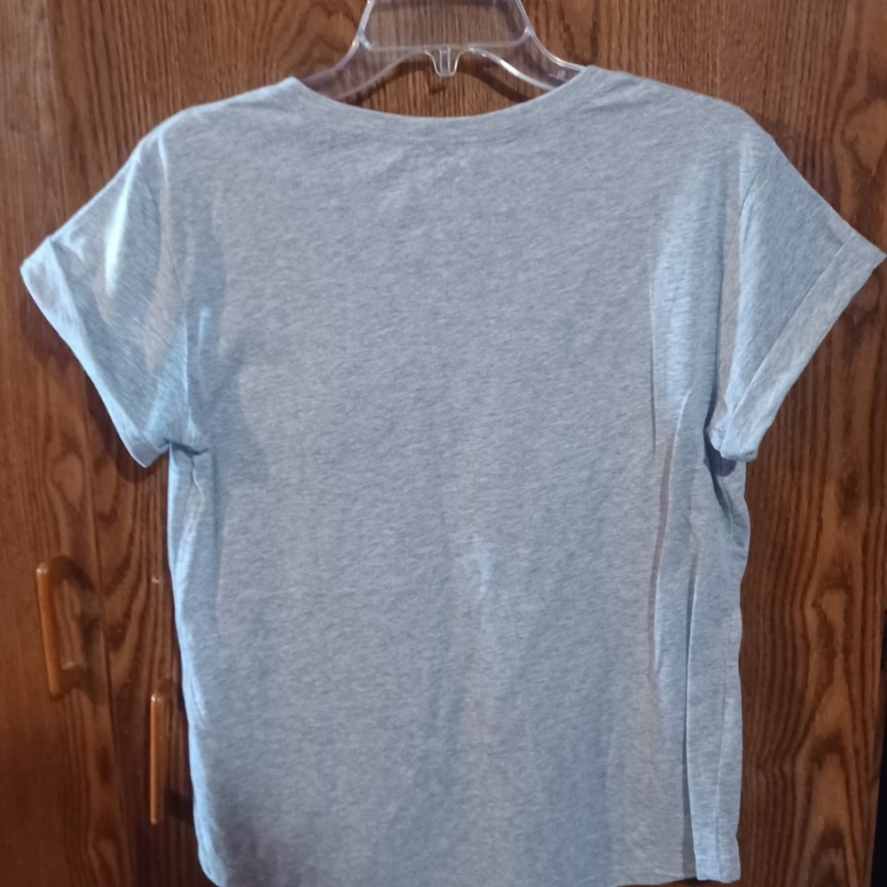 ANA Petite Gray T-Shirt With Pocket - Picture 2 of 2